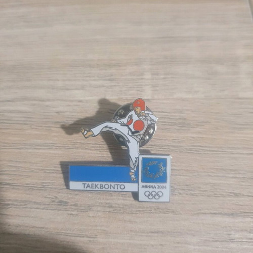 Olympic Games Athens 2004 pin like new, collectible