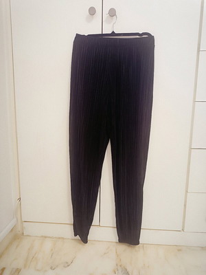 Zara black airy pants like new, size S