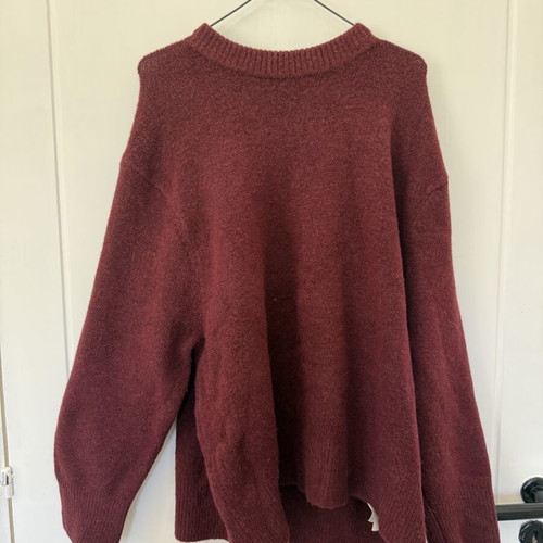Stradivarius red knit jumper used, thick and cozy