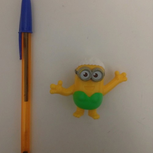 McDonald's Mc Donalds Happy Meal Minions figure used, Minion with swimsuit