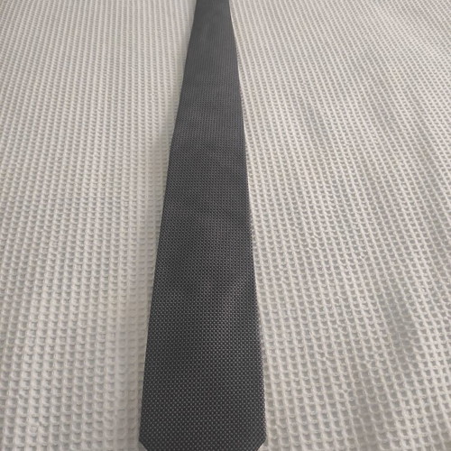 Daniel Hechter Paris tie like new, grey