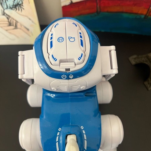 Teksta Remote Control Robot Dog 360 like new