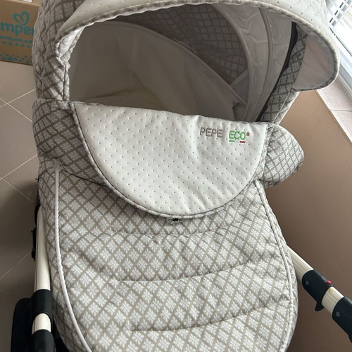 Baby stroller 3 in 1 used with winter and summer carrycots and car seat
