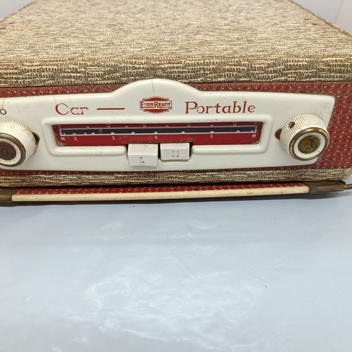 Ever Ready radio England 1960 used, not working
