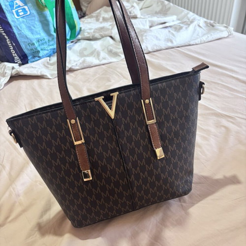 Brown shoulder bag, new