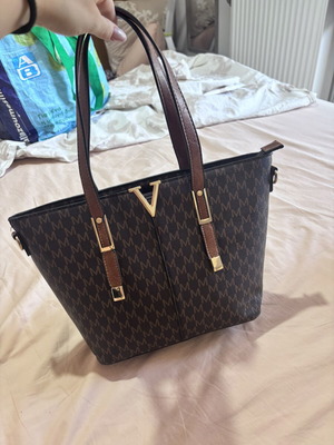 Brown shoulder bag, new