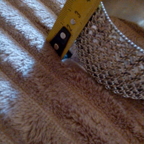 Metal bracelet like new, 7 cm opening, silver color