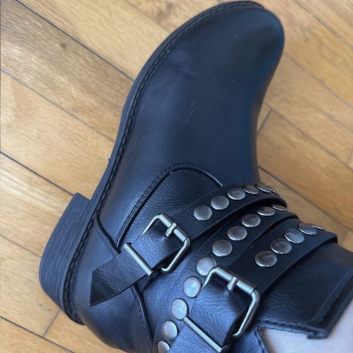 Ankle boots size 38 black like new