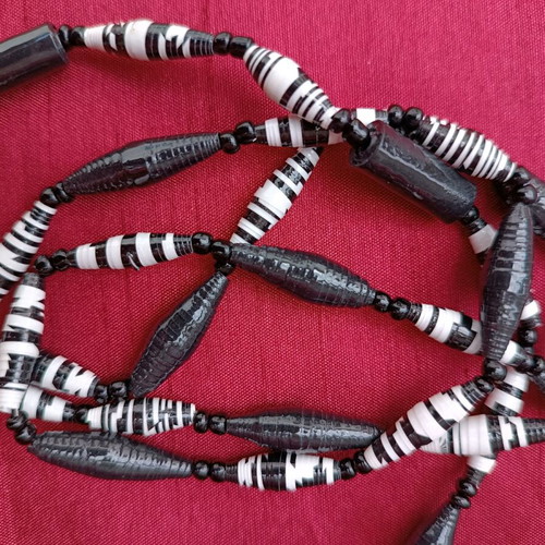 Handmade necklace new with paper beads and resin coating 100 cm