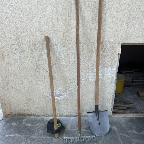 Garden tools used, set or individual