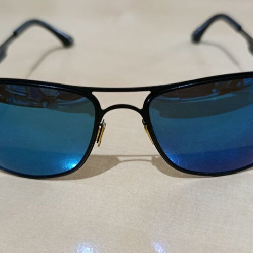 Enzo sunglasses used, black frame with blue mirror lenses