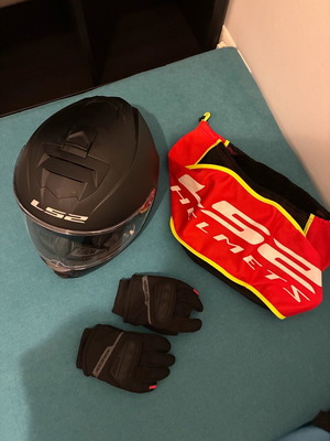 Μπουφάν και κράνος LS2 σαν καινούργια, μαύρο medium unisex