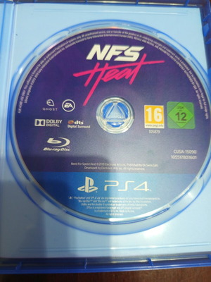 NFS Heat игра за PlayStation 4 нова