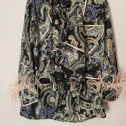 Kimono and Capri pants like new, multicolor