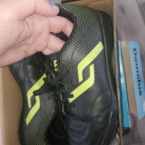 Pro Touch football shoes size 34 used