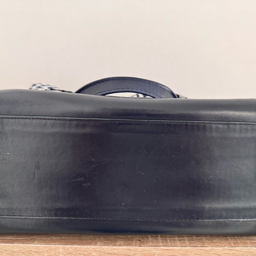 Vintage leather blue crossbody bag used
