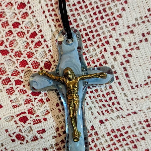 Handmade crucifix pendant made of blown glass and brass, like new