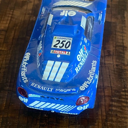 Renault Megane Venc Paris-Dakar 2000 F1 toy car like new