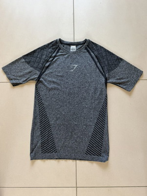Gymshark Devant Seamless T-Shirt black size M brand new