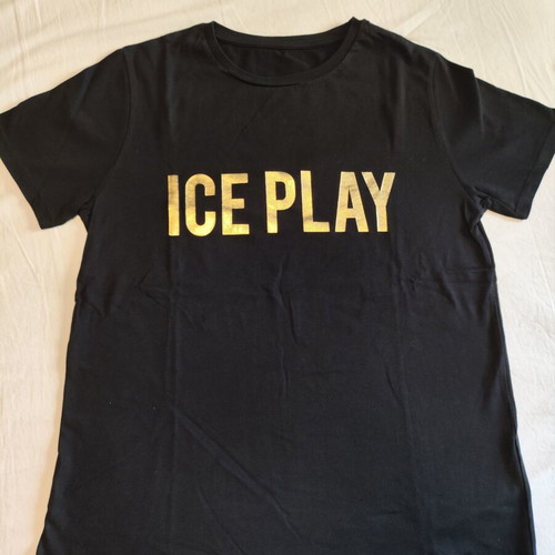 Men's Ice Play T-shirt medium, like new, black