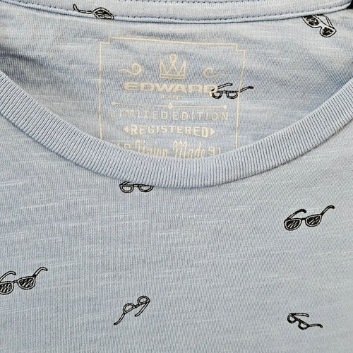 Edward Jeans men's T-shirt medium light blue with sunglasses print like new