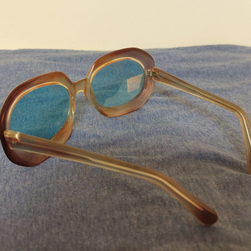 Vintage sunglasses 50s collectible used, horn-rimmed frame