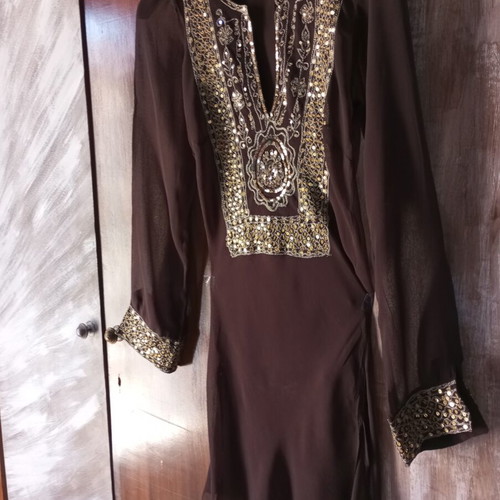 Boho-chic kaftan dress with handmade embroidery, like new, brown and gold