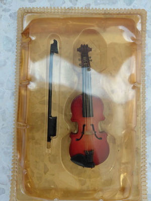 Miniature Viola with Bow Hachette Salvat Brand New
