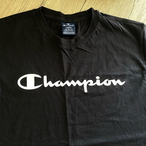 Champion short-sleeve shirt like new, size L, black