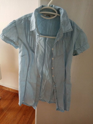 Pull & Bear women's shirt blue like new, size S