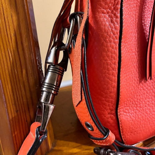 Christian Louboutin shoulder bag like new, orange