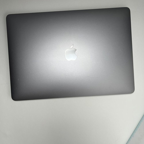 Apple MacBook Pro 13" 2020 i7 16GB RAM 512GB SSD Touch Bar used