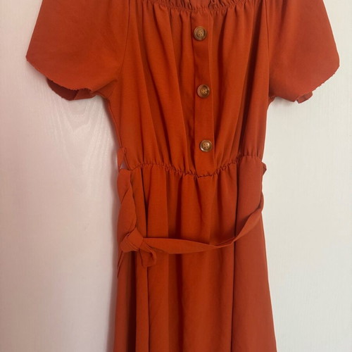 Dress like new, orange with straps, sleeves and belt