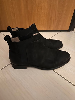 Μπότες Zara δερμάτινες αντρικές μαύρες σαν καινούργιο νούμερο 44