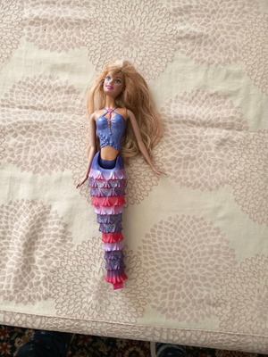 Κούκλα Barbie γοργόνα μεταχειρισμένη, λείπει το κάτω μέρος της ουράς
