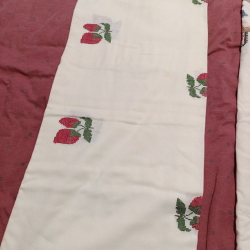 Handwoven tablecloth like new