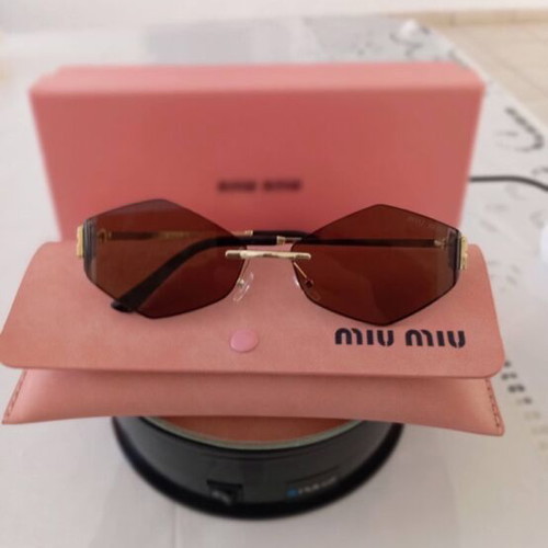 Miu Miu Sunglasses new, pink
