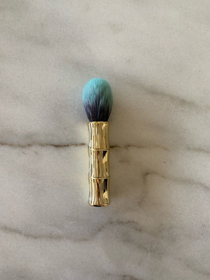 Benefit Hoola brush bronzing and contouring powder brush like new limited edition