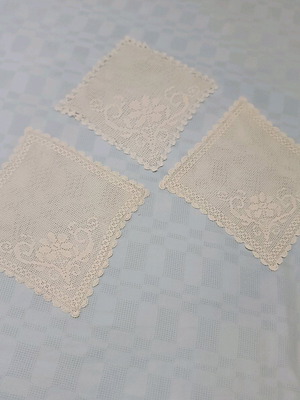 Decorative handmade napkins cream-beige set of 3 like new