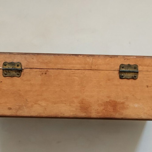 Flor de Mendel wooden cigar box used, vintage 1910-1920
