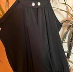Boxnow black crossover top like new