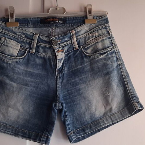Attrattivo denim shorts size W27 like new, 5 pockets, blue