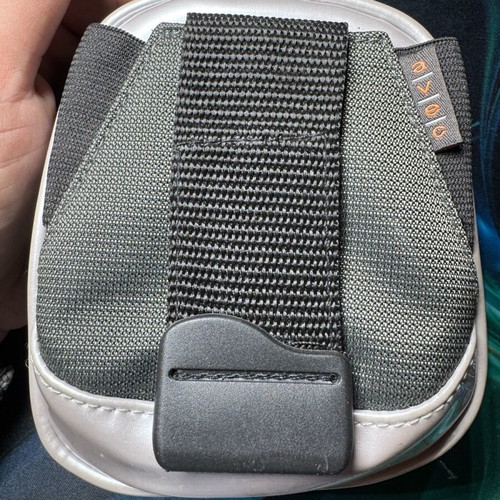 Avec camera bag used