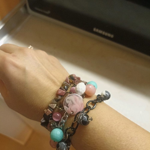 Beaded bracelets used, pack of 4 pieces