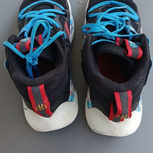 Adidas Harden Stepback 3 shoes like new size 43 1/3 black and blue