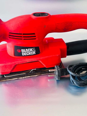 Παλμικό τριβείο Black & Decker KA300 μεταχειρισμένο, 135W