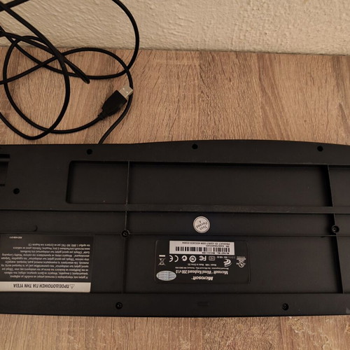 Microsoft Wired Keyboard used, Greek layout, USB, full numeric keypad