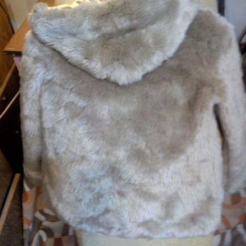 Autograph Faux Fur Coat like new, size 9-10 years, beige cream