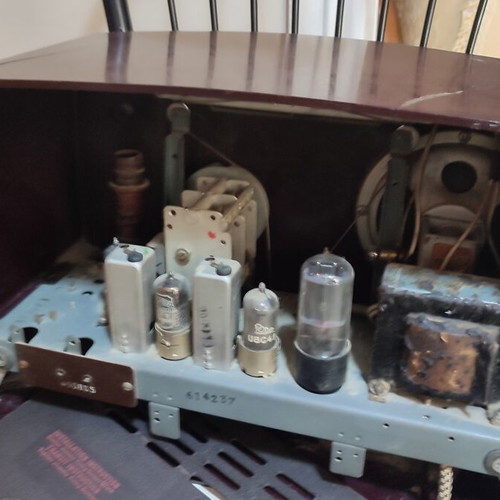 Murphy Radio Type TU222 vintage tube radio (1952-1953)