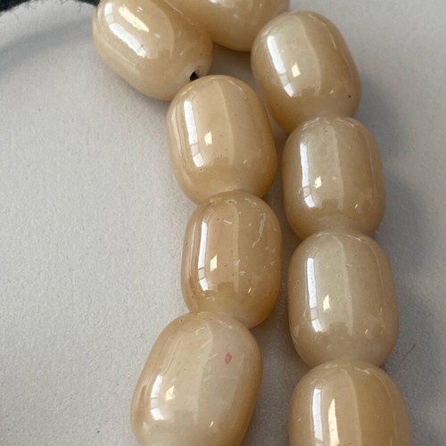 Collectible worry beads like new with dark beige glass beads 22 cm